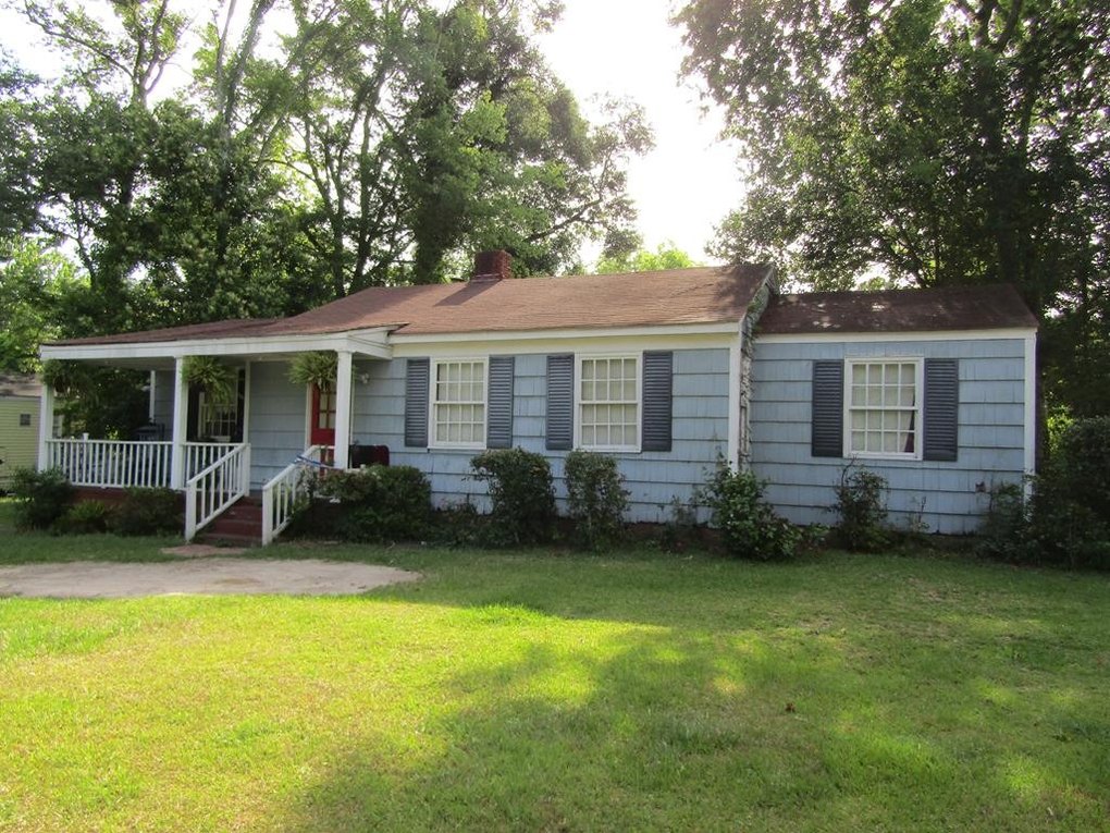 motivated seller bid 79000 00 or less price reduced by 22000 beds